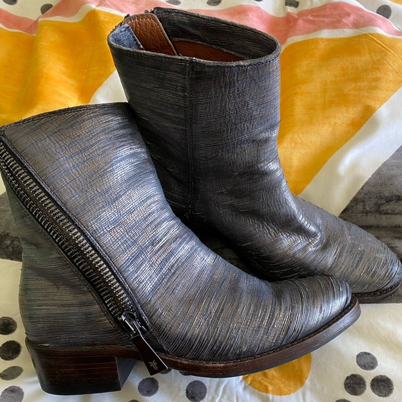 Frye Shoes - Frye metallic boots size 7.5